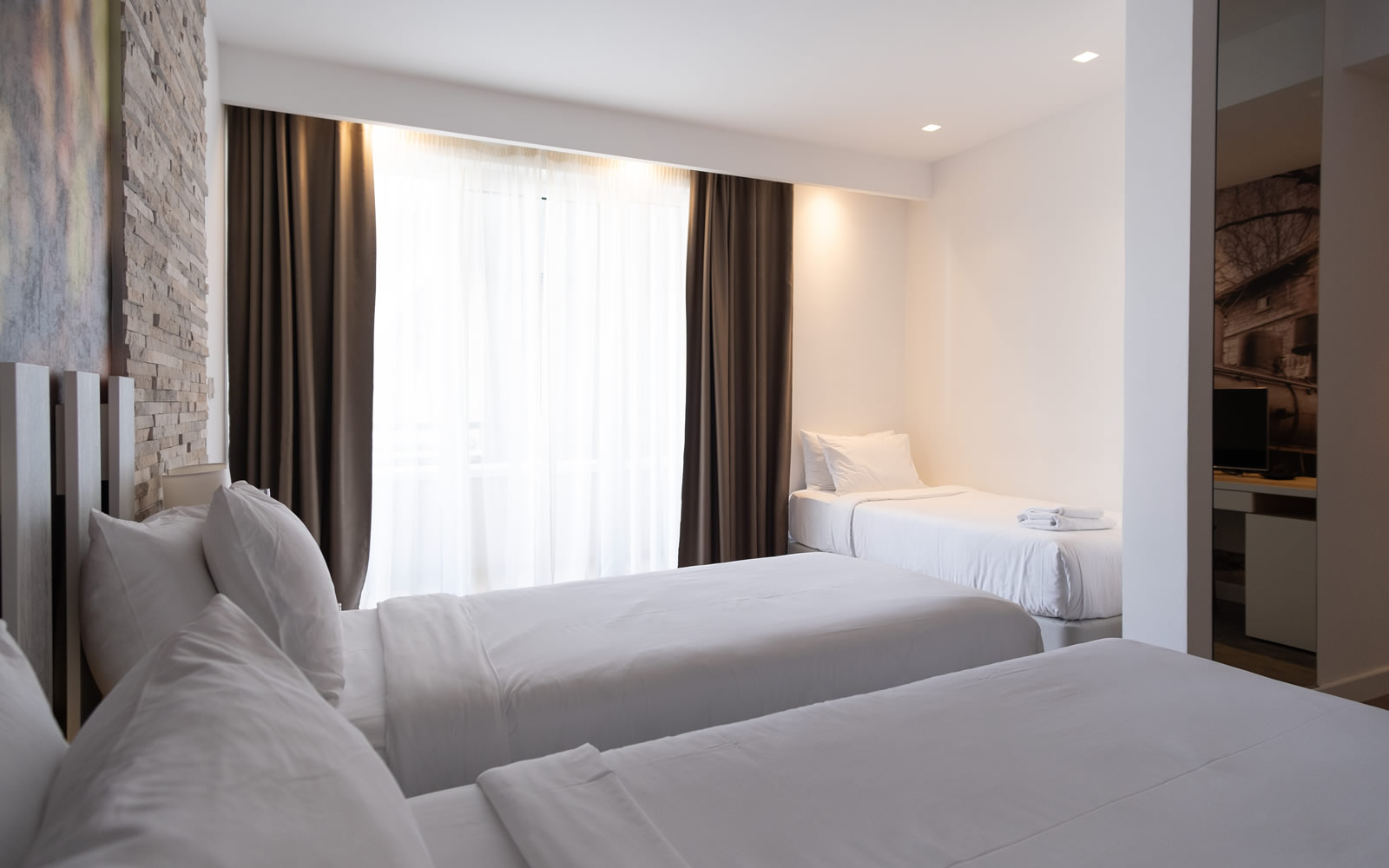 Tiara Holidays - Nar Hotel - Trokrevetna soba A
